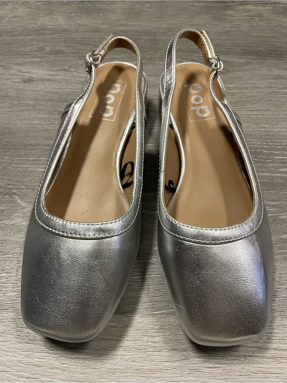 EDL Presents POP Metallic Silver Square-Toe Slingback Flats Size 7M